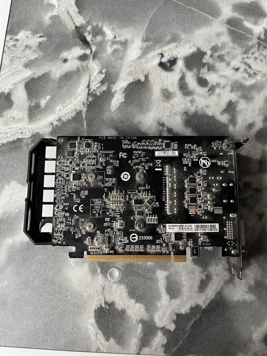Продам видеокарту RX 550