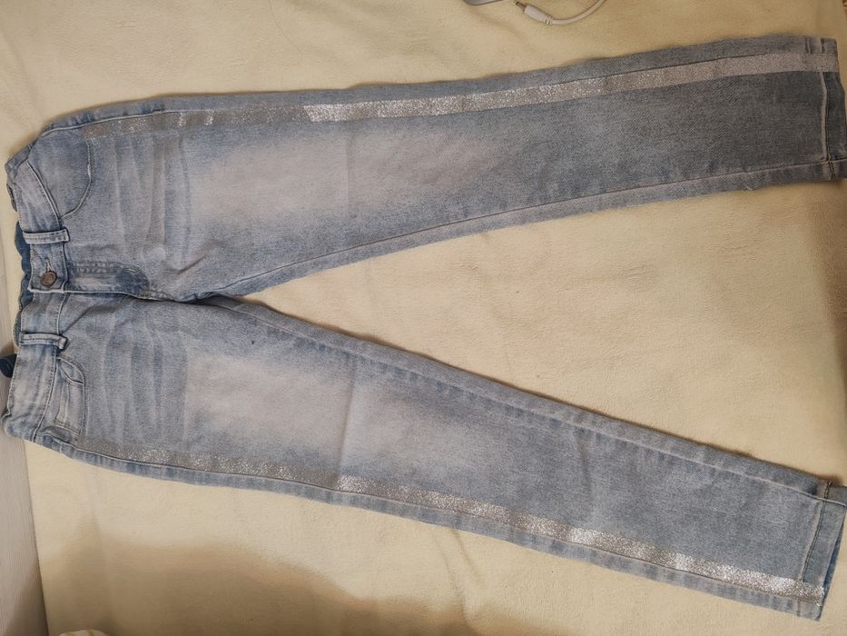 Детские джинсы для девочек