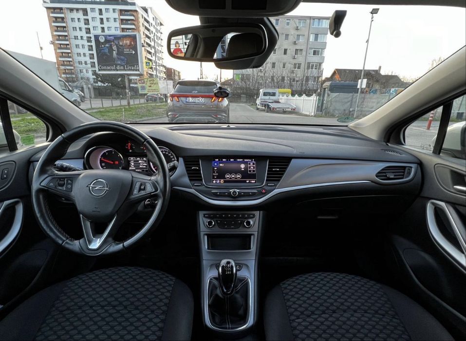 OPEL Astra 2019 — imagine 23