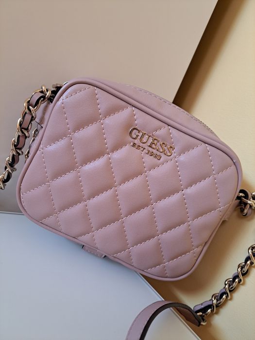 Дамска чанта Sweet Candy Guess