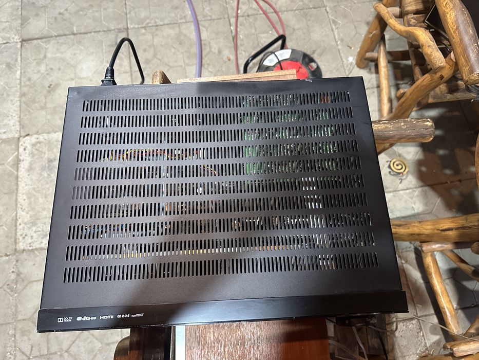 Amplituner HarmanKardon AVR70