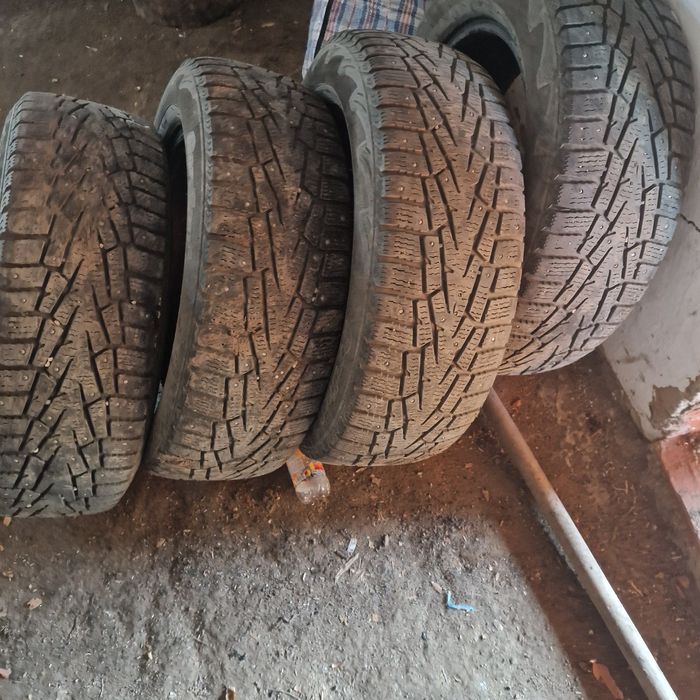 Продам покрышки.