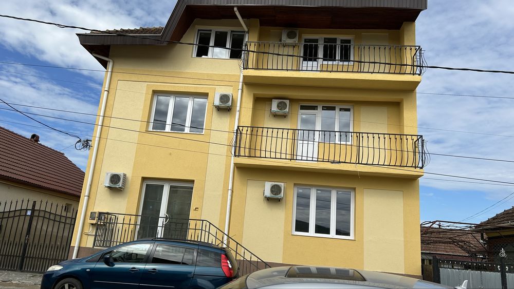 Vind proprietate complexă in Baile 1 Mai linga Oradea