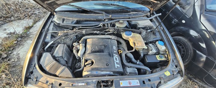Parasolar dreapta Audi A4 1996 1.9 TDI MT (110 hp)