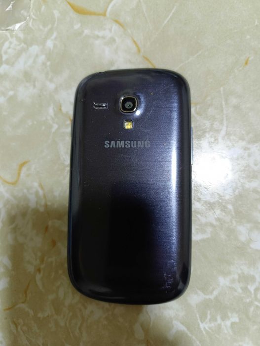 Samsung galaxy s3 mini Ideal состояние
