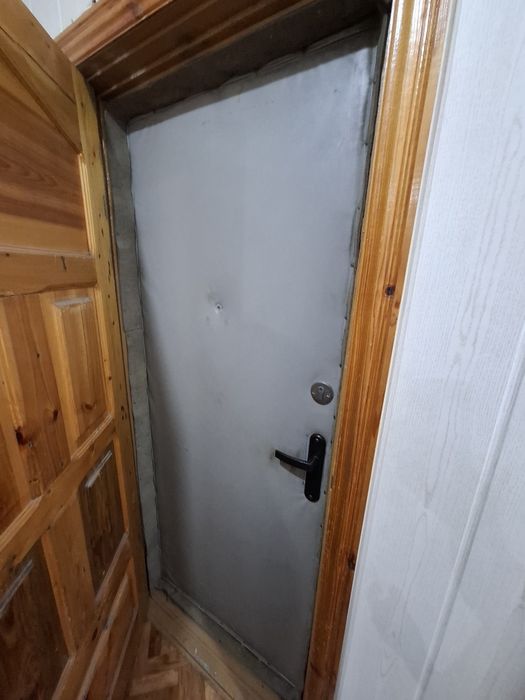 Деревянные двери