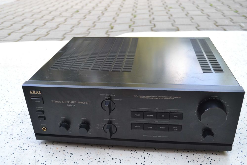 Amplificator Akai AM 35