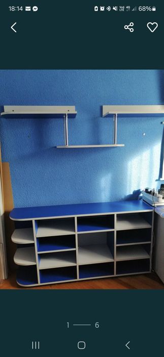Etajera cu corp cu rafturi