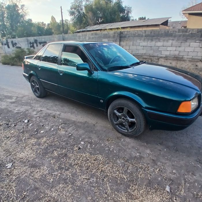 Ауди 80 год 1993 автомат.