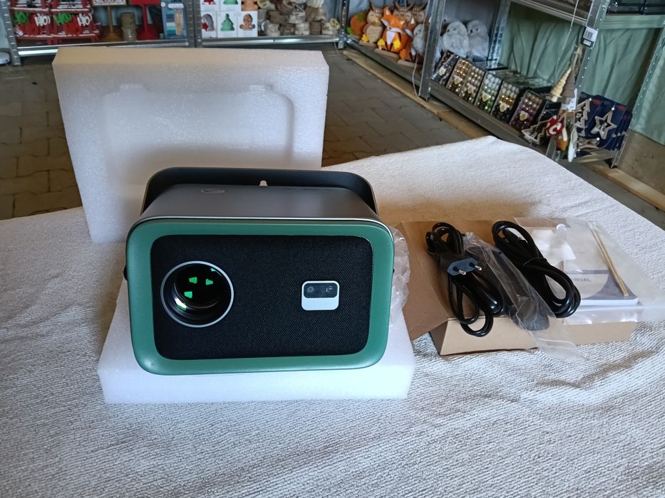 Proiector AKATUO , AK-36 Full HD led