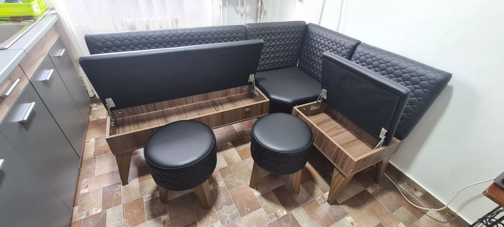 Vând colțar bucătărie Pandora + 2 tabureti