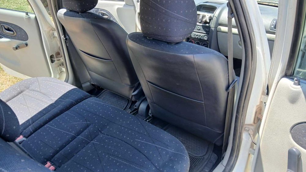 Продавам Рено клио 2002 г.