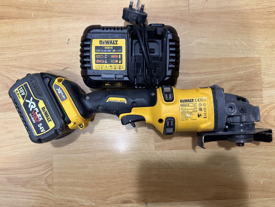 Dewalt DCG414 54v Флекс