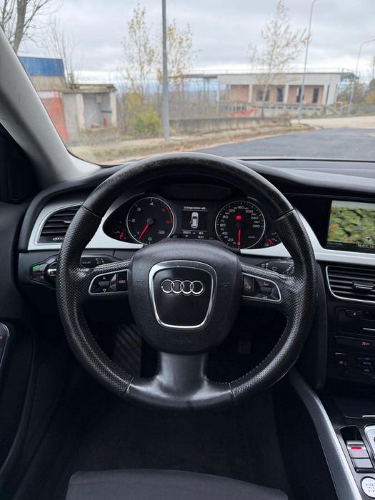 Части Audi  А4 B8