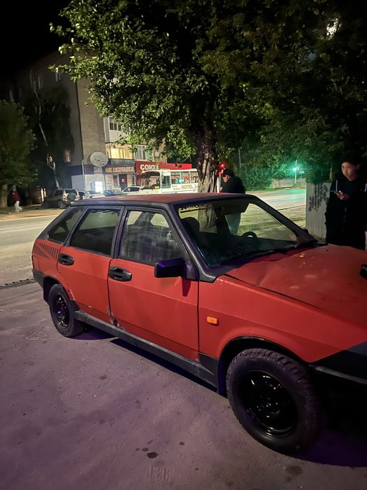 Продам машину ваз 2109