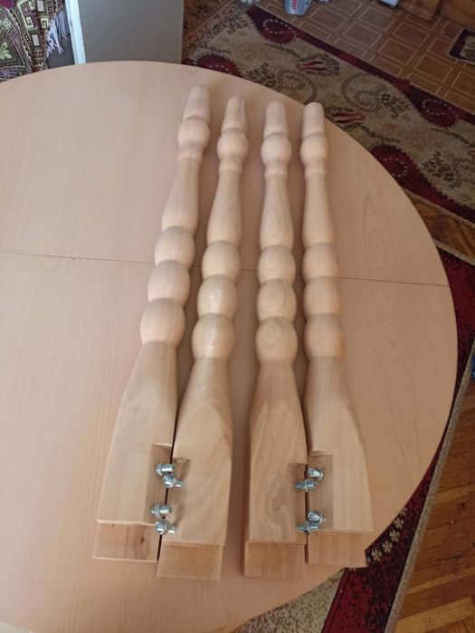 Чисто нова - Кухненска маса