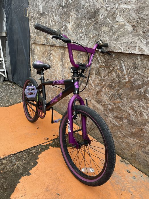 Bicicleta bmx muddyfox  roti 20”