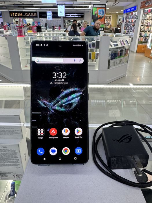 Продам Asus Rog Phone 9 Pro 16/512gb