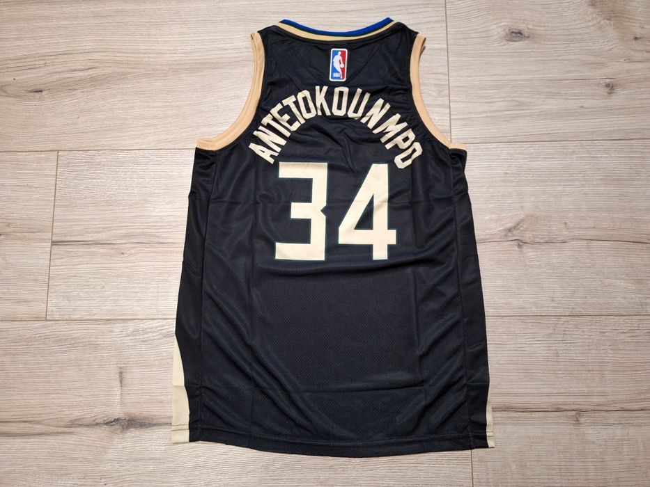 Баскетболен потник на Милуоки Бъкс #Адетокунбо #34!