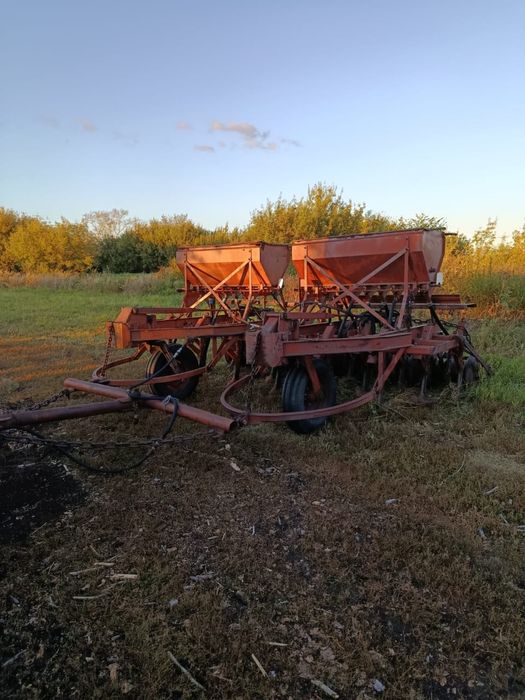 Продам сеялки сзс 2.1