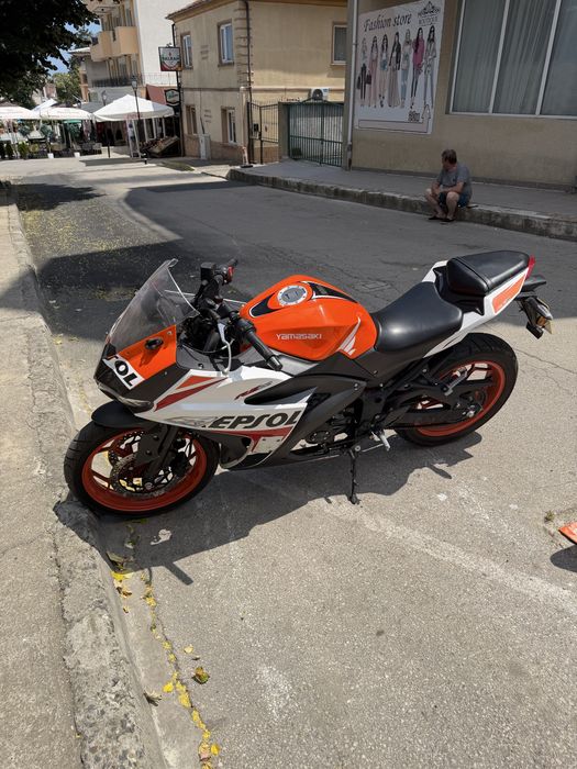 Yamasaki rm50 Limited Repsol
