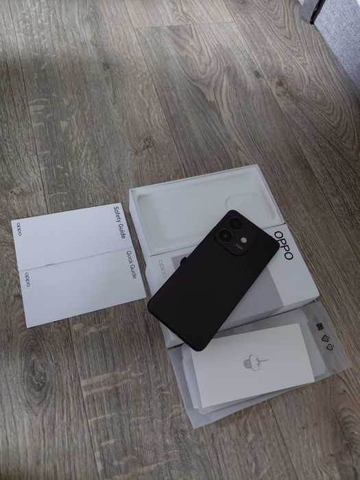 продам смартфон OPPO A5i