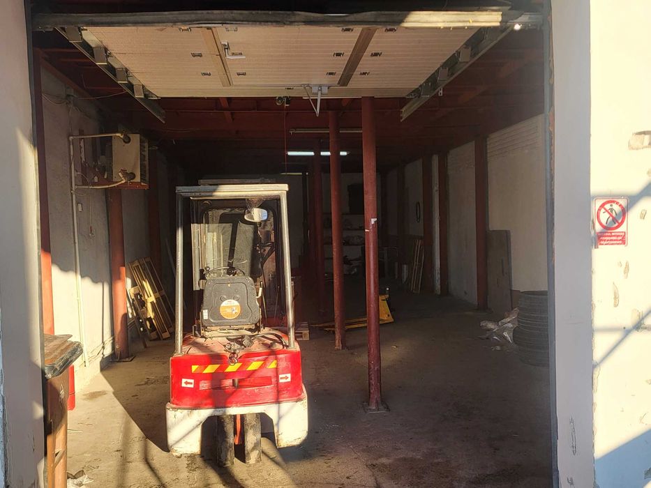 Inchiriez hala 100mp