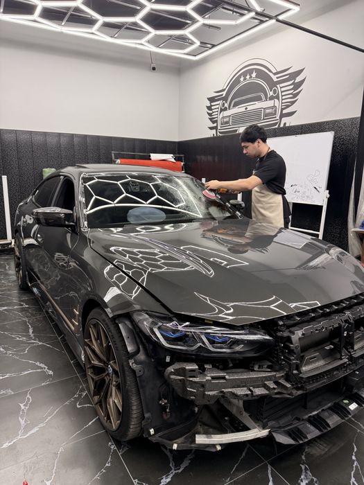 Ремонт лобового стекла, авто скол, трещина, полировка