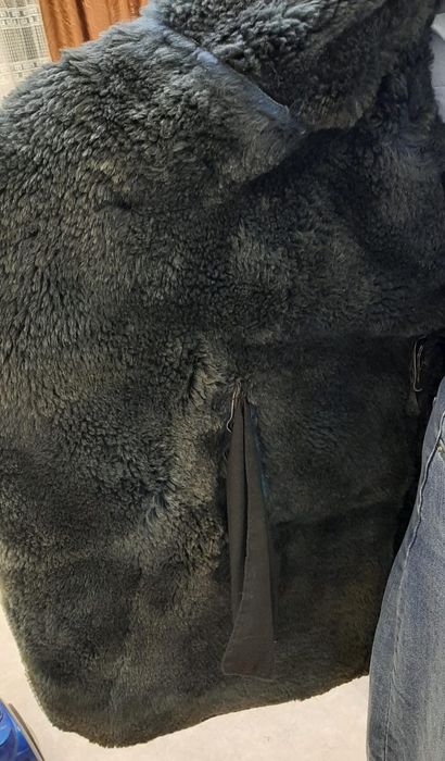 Продам натуральный тон=шубу