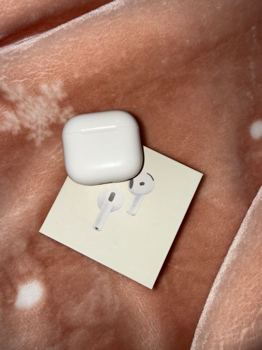 Airpods pro 4 series