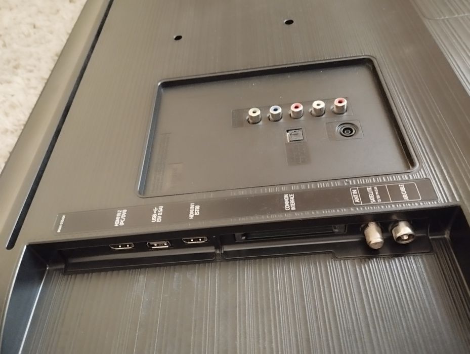 Samsung 32. Не смарт. В отличном состоянии.