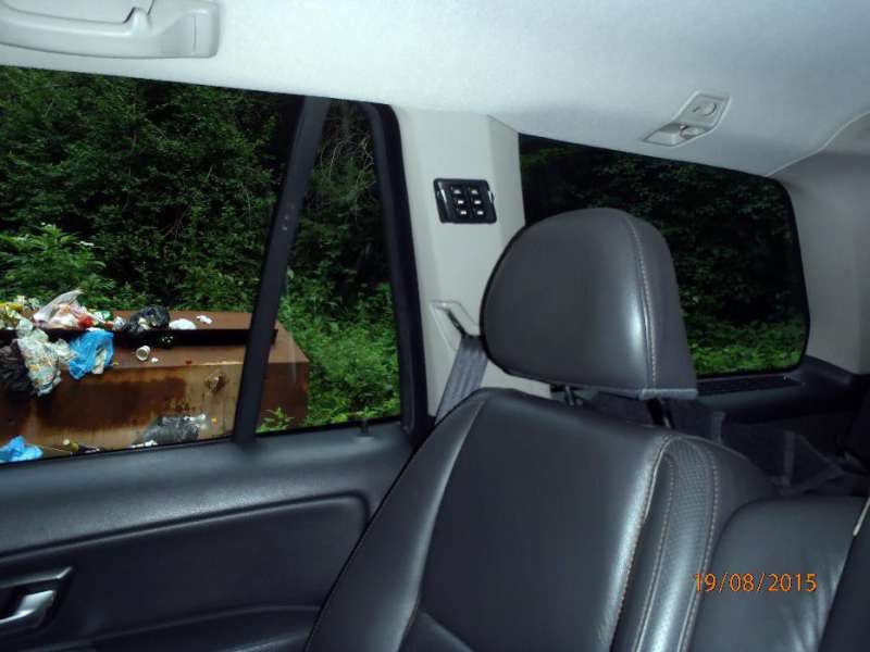 Продавам Volvo XC90