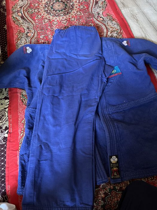 Кемано дзюдо сатылады