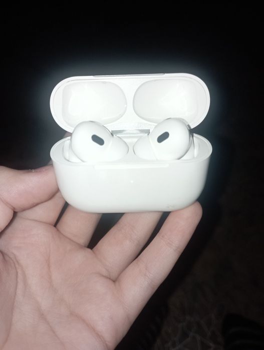 Air pods pro 2 versions