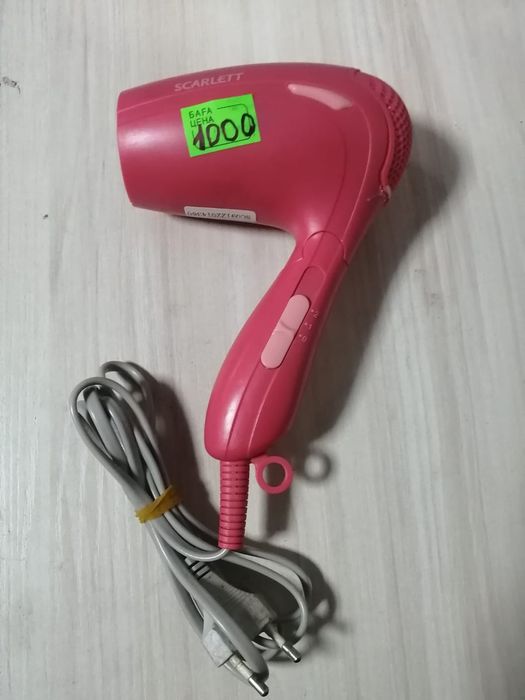 Продам Щипцы для завивки волос этюд