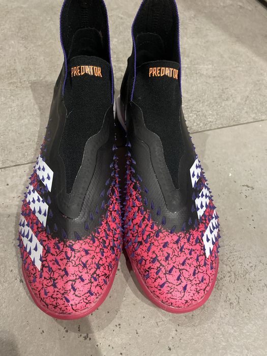 Сороконожки Adidas Predator