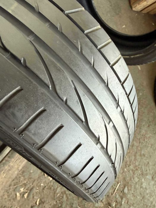# 2x Anvelope Vara 205/40 R17 - Bridgestone Potenza RE050A