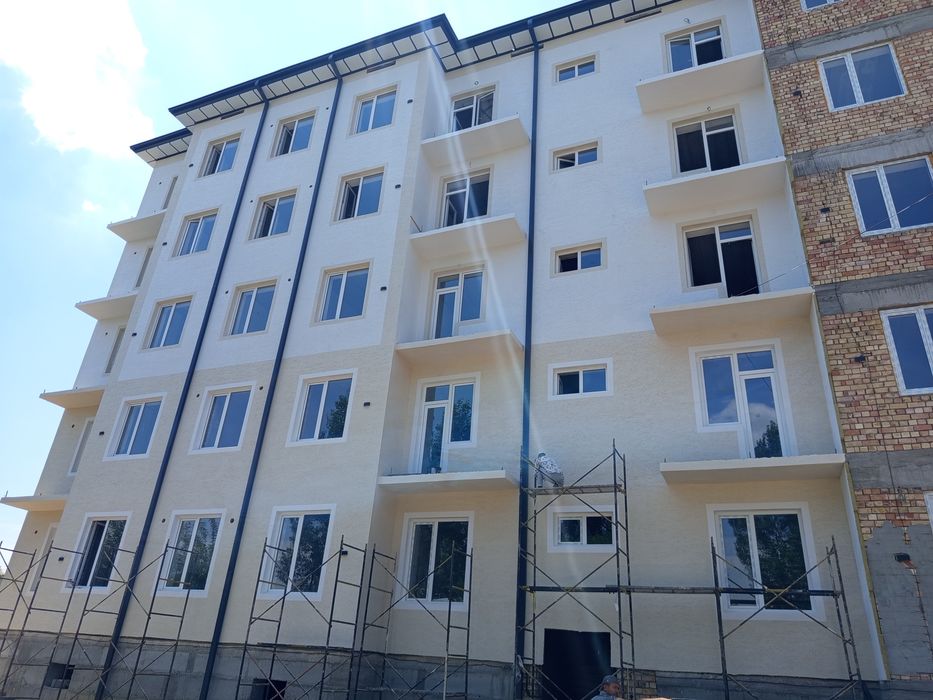 Travertin fasad ishlarini qilamaiz