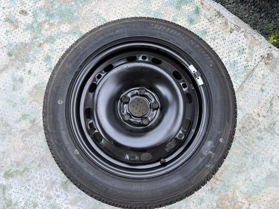 ЧИСТО НОВИ 15" Гума С Джанта 5x100 за -VW/SEAT/SKODA/AUDI-6Jx15H2,ET43