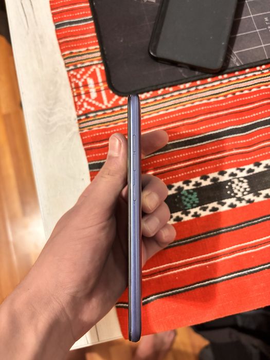 Xiaomi Poco F1 64 gb