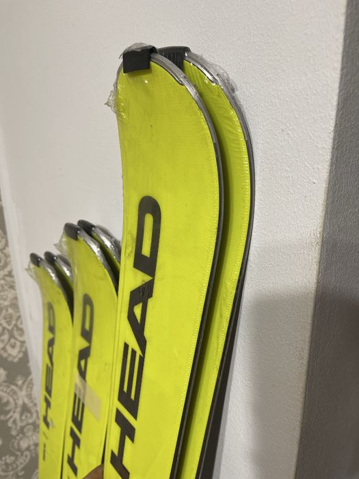 Schiuri  ,156,170 cm head sx skiuri SL