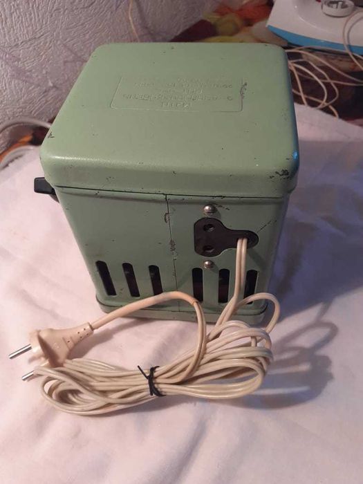 Продам автотрансформатор СССР