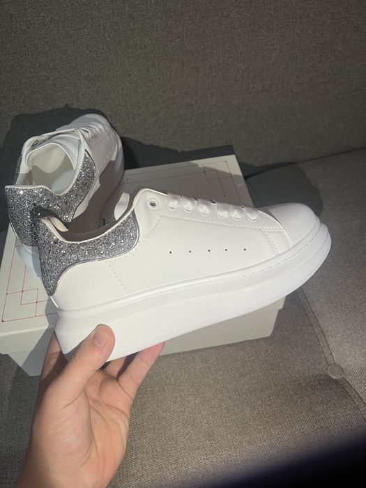 Adidasi Alexander McQueen noi marimea 36,37,38