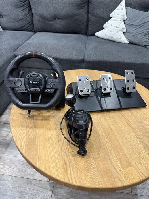 Гейминг волан за компютър и плейстейшън