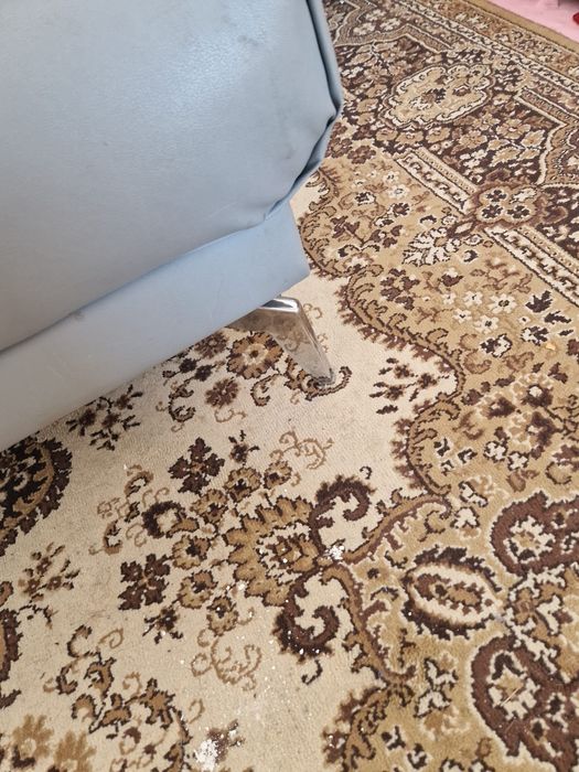 Canapea neextensibila