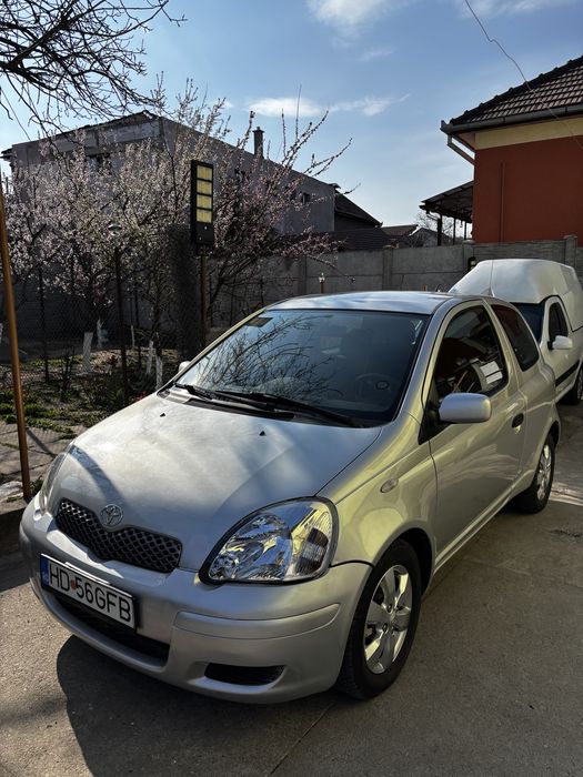 Toyota Yaris 2004