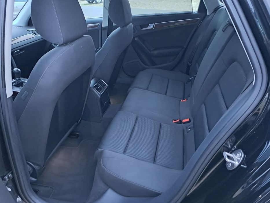 Vand audi  a4 b8 2.0 tdi 143 cp