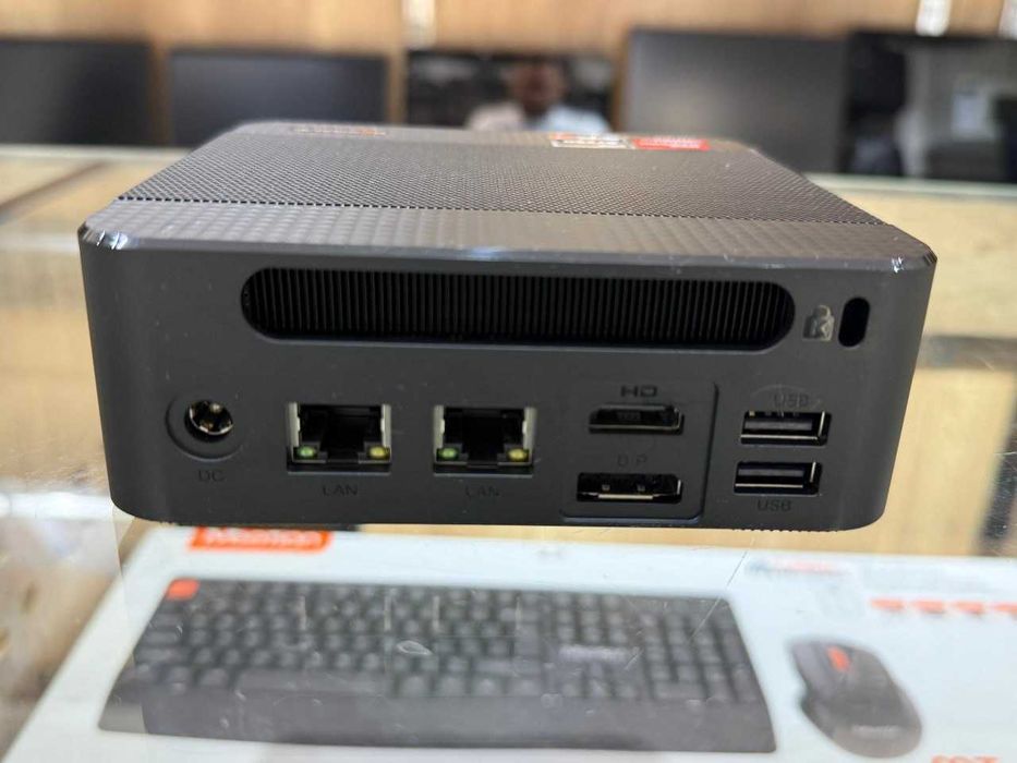 MiNi PC BOSGAME AMD Ryzen 7-5825U ram 16 ssd 512