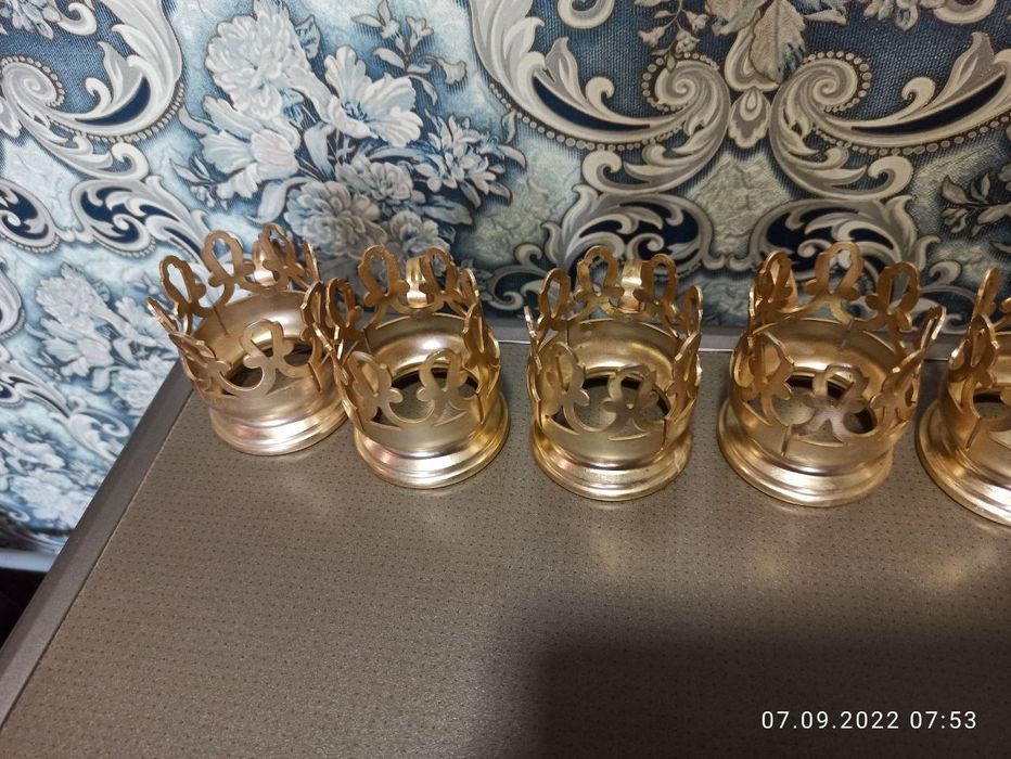 Подстаканники продам