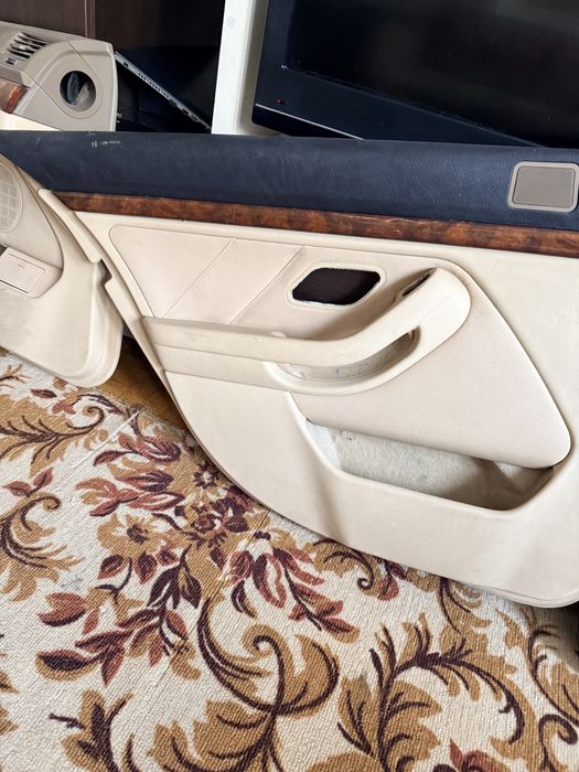 Продам дверные карты BMW E39 бмв е39